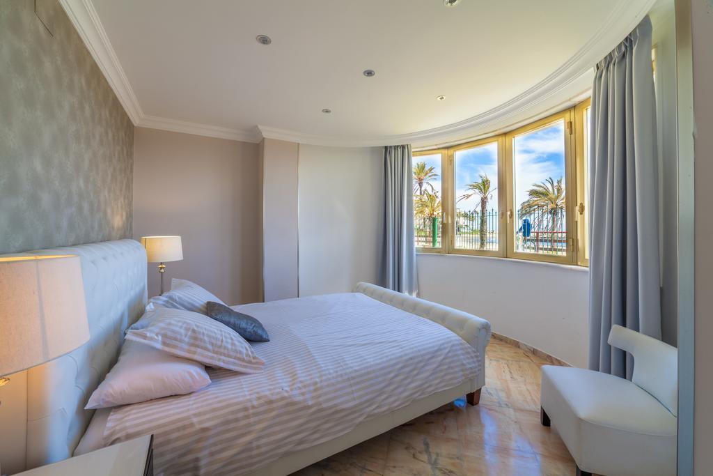 Banus Beach Apartments Marbella Exterior foto